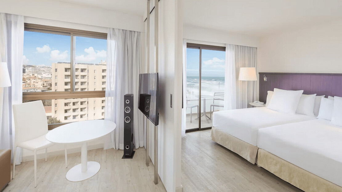 Suite Mediterranean View 